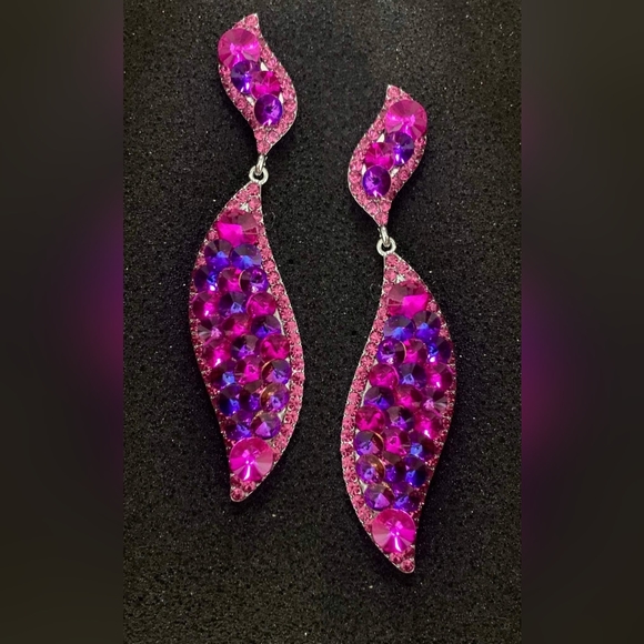 Pageant gown - Picture 8 of 9